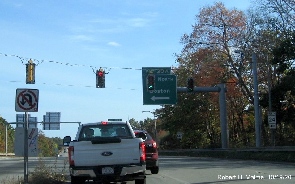 Image of overhead ramp sign for MA 24 North with new milepost based exit number on MA 140 South in Taunton, October 2020