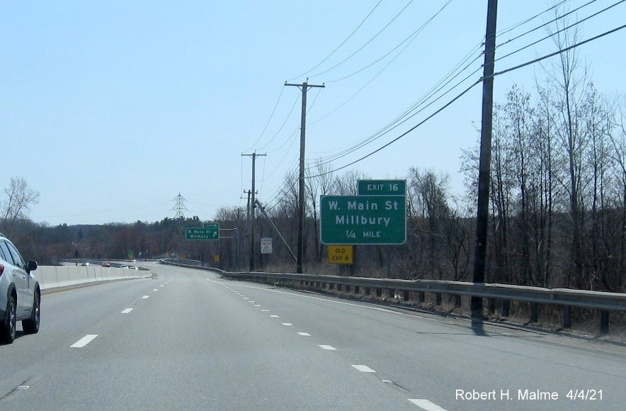 Image of 1/2 mile advance sign for West Main Street exit with new milepost based exit number and yellow Old Exit 8 advisory sign on left support on MA 146 South in Millbury, April 2021