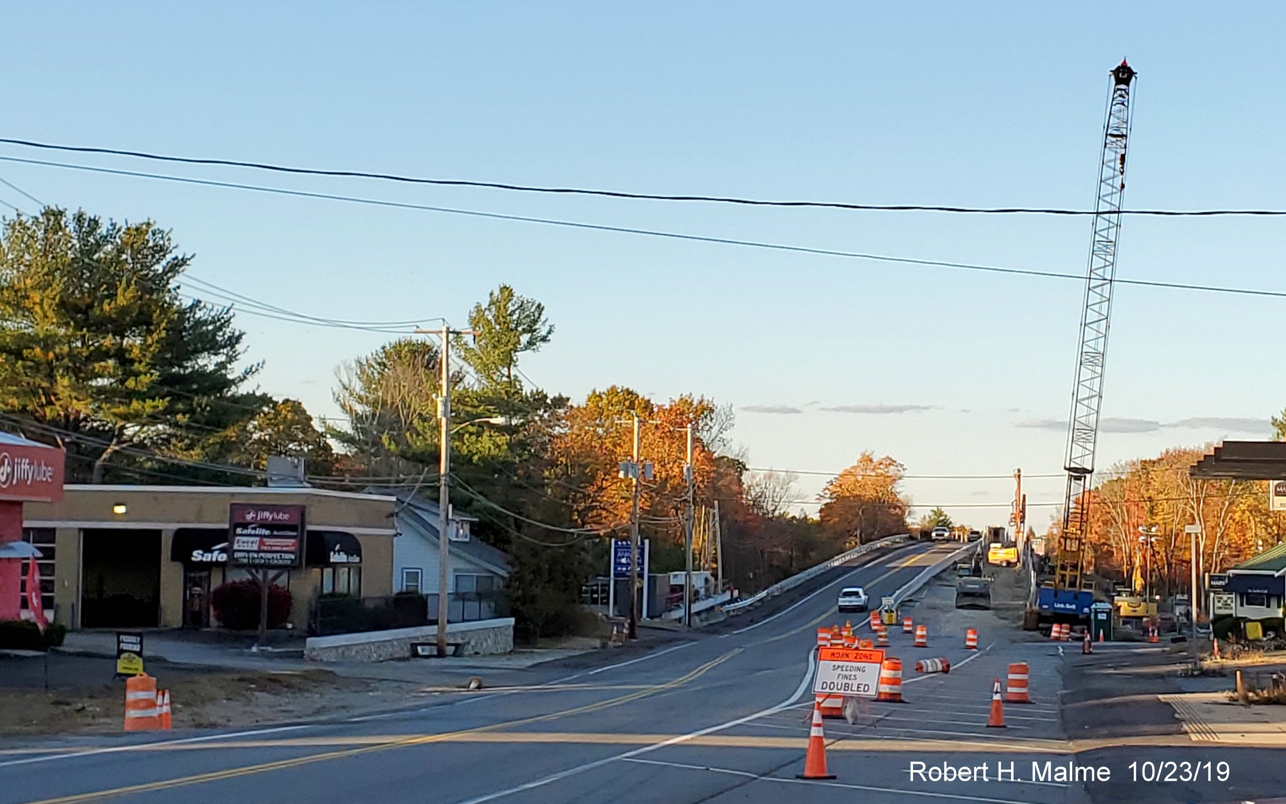 Image of construction of new MA 18 North lanes on commuter railroad bridge in South Weymouth as part of widening project