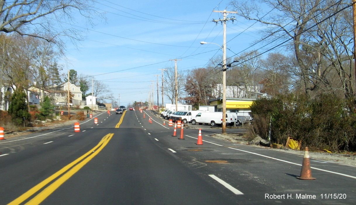 Image of widened MA 18 roadway in Abington restricted by traffic cones and barrels heading north towards Weymouth, November 2020