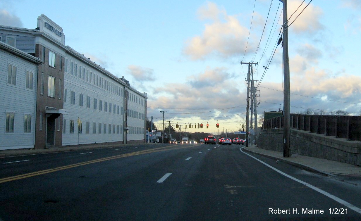 Image of widened 4-lane MA 18 northbound in South Weymouth at the Middle Street intersection, January 2021