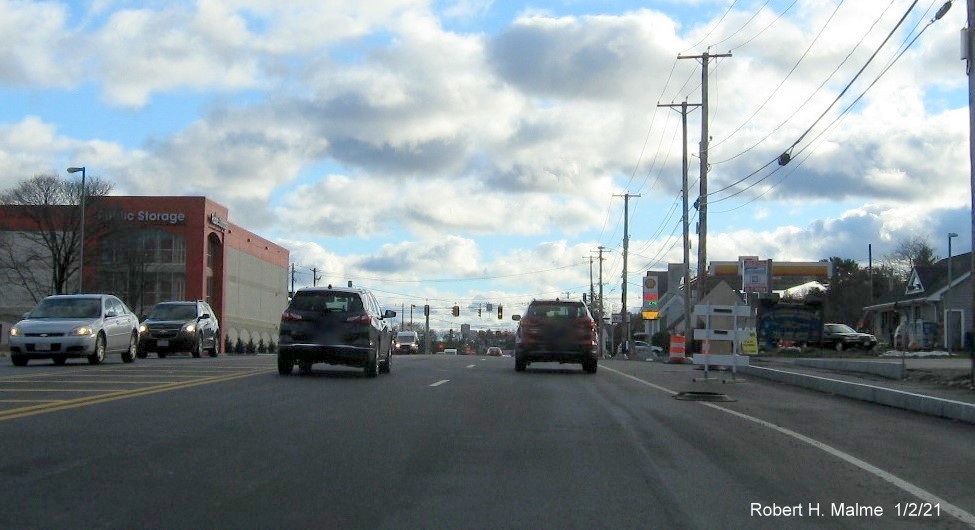 Image at of MA 18 South at restart of widened 4-lane roadway after commuter railroad bridge in South Weymouth, January 2021