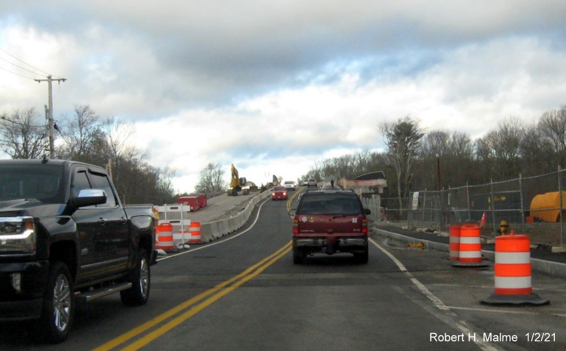 Image of MA 18 northbound in Weymouth crossing the incomplete commuter
                                      railroad bridge, January 2021
