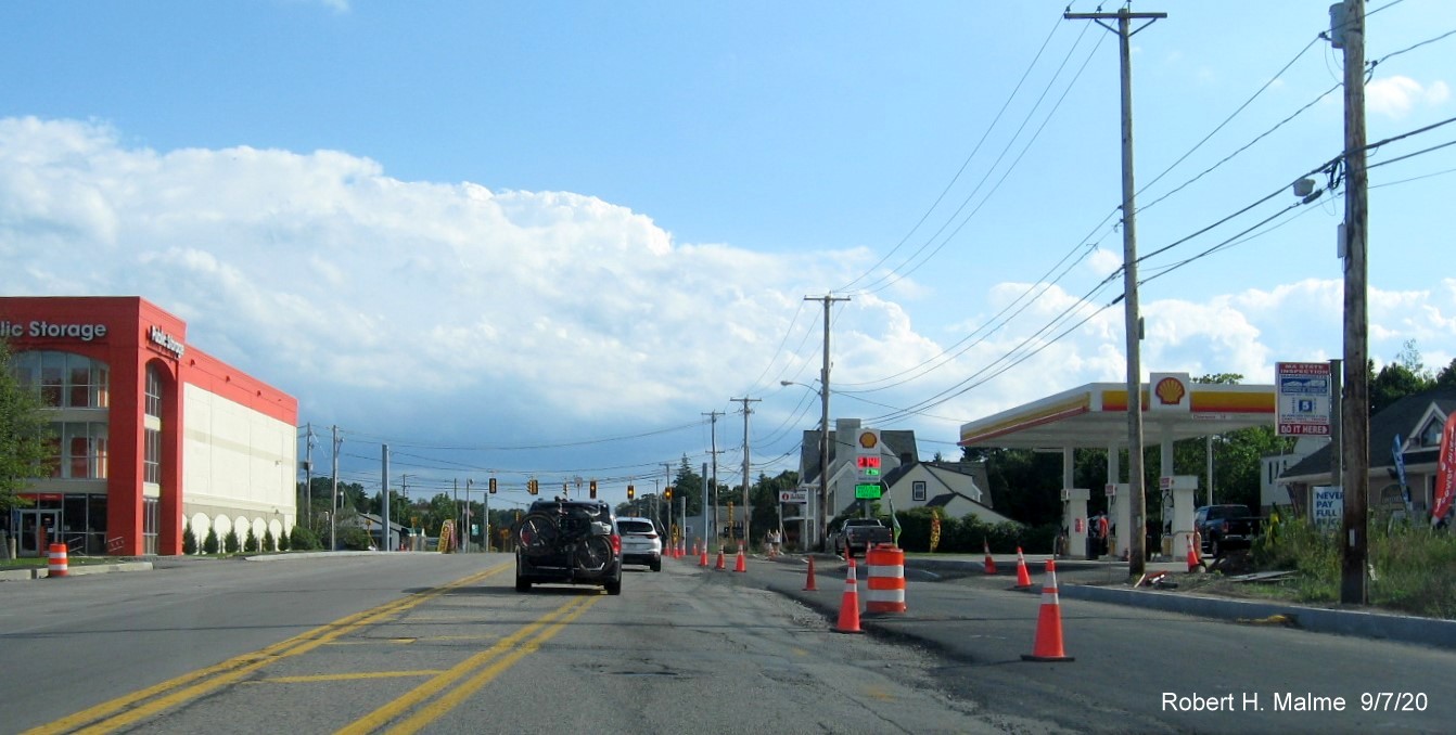 Image of MA 18 South near commuter rail parking lot in South Weymouth in widening project work zone, September 2020