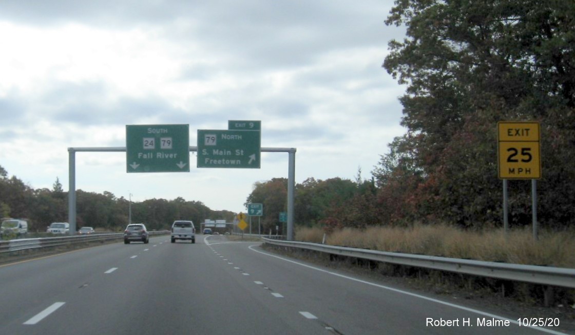 Image of recently placed overhead pull through and ramp signs at MA 79 exit on MA 24 South in Freetown
