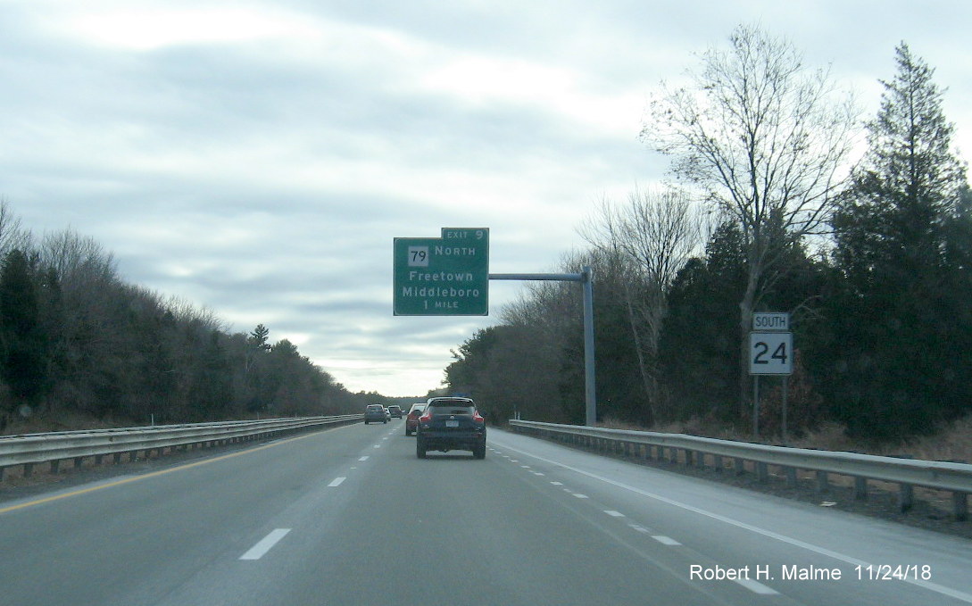 Image of 1 Mile advance overhead sign for MA 79 North exit in Freetown in Nov. 2018