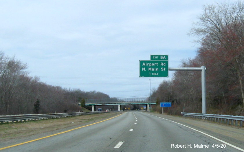 Image of recently placed 1-mile advance sign for  North Main Street exit on MA 24 North in Fall River, taken in April 2020