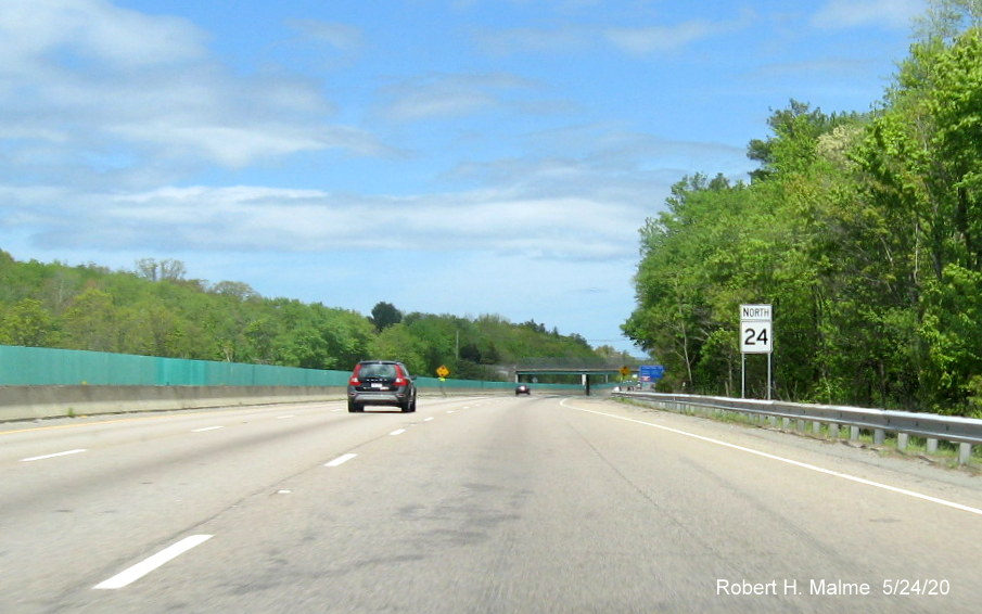 Image of new version of North MA 24 reassurance marker with 2 support posts after MA 104 exit in Bridgewater