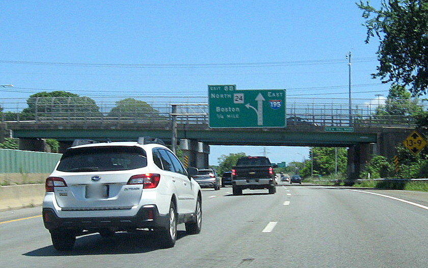 Image of overhead diagrammatic 1/4 mile advance sign for MA 24 North exit on I-195 East in Fall River to be replaced under contract awarded in summer 2020