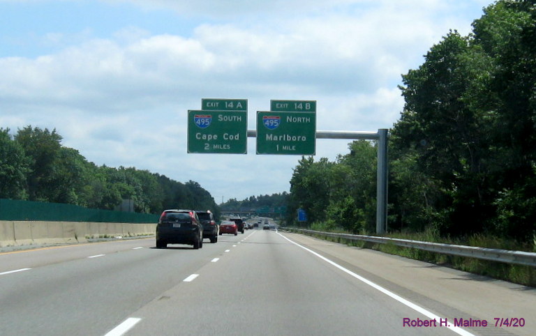 Image of two new overhead advance signs on one support for I-495 exits on MA 24 South in Bridgewater, taken July 2020
