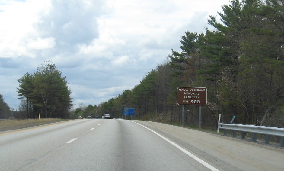 Image of auxiliary sign for MA 140 North exit with new milepost based exit number on MA 2 West in Westminster, May 2021