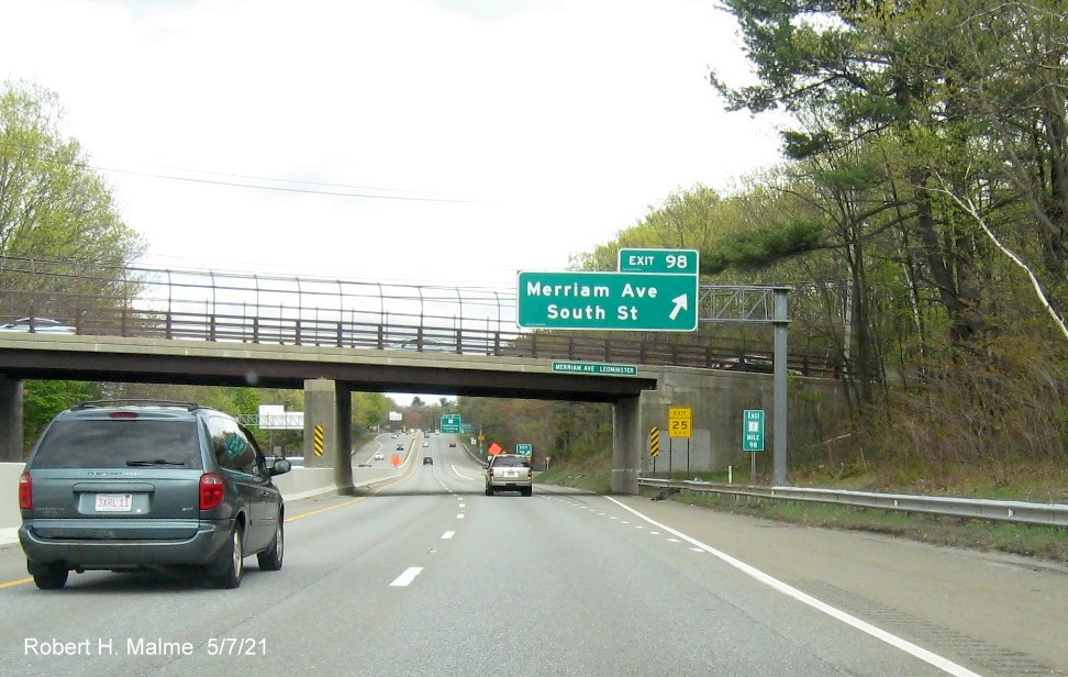 Image overhead ramp sign for Merriam Ave/South St exit with new milepost based exit number on MA 2 East in Leominster, May 2021