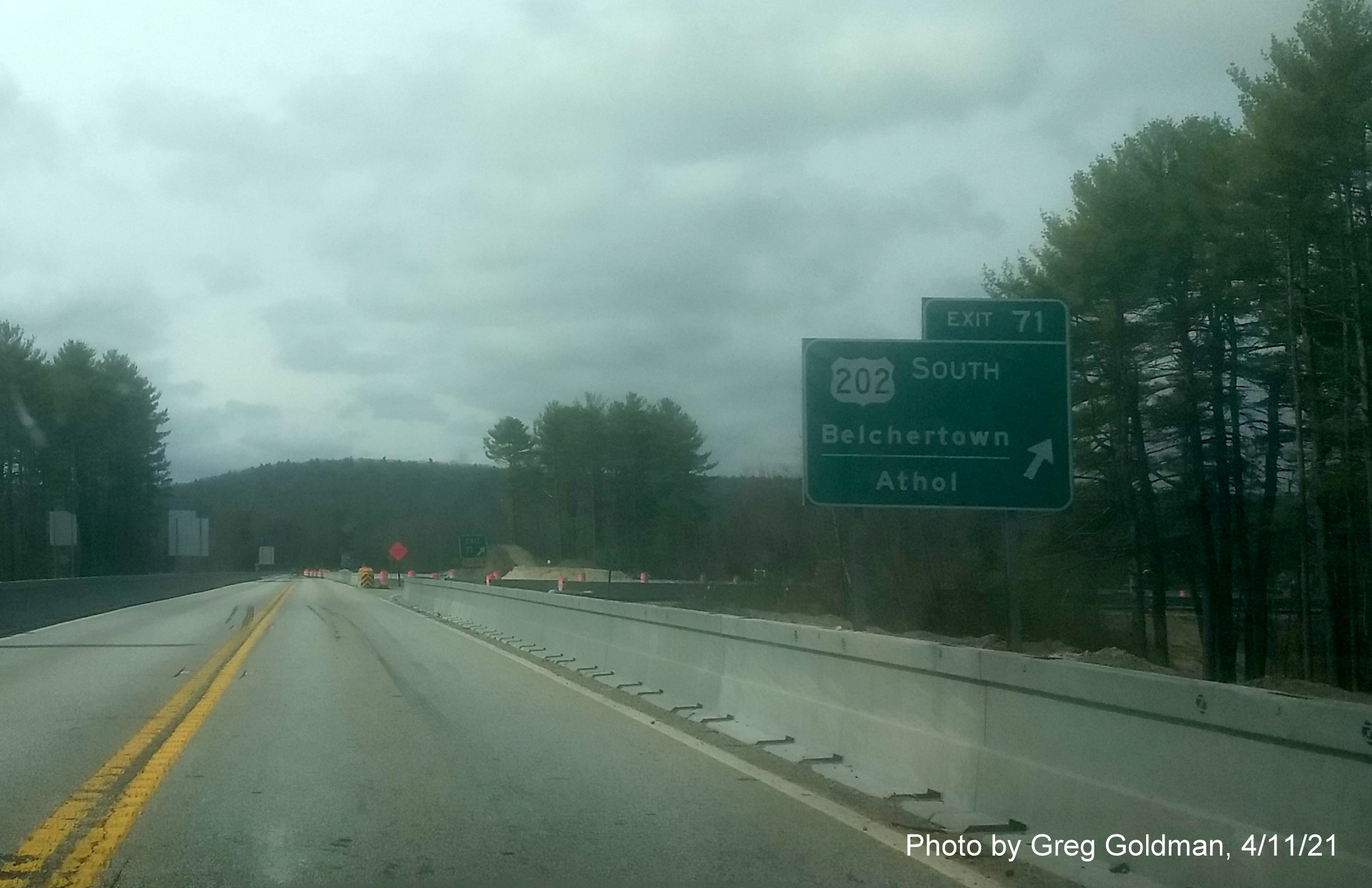 Image of ramp sign for US 202 South exit with new milepost based exit number on MA 2 West in Athol, by Greg Goldman, April 2021