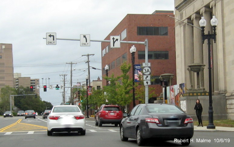 Image of MA 3A trailblazer using circle shield on Hancock Street in Quincy