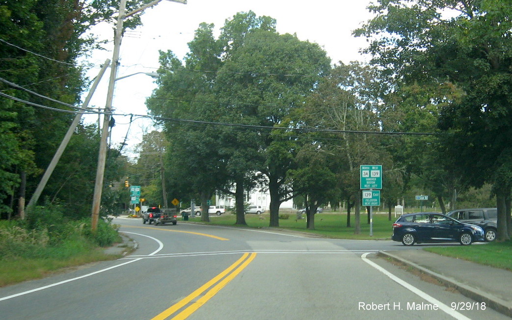 Image of guide signs appraching the second intersection with MA 139 on MA 3A North in Marshfield