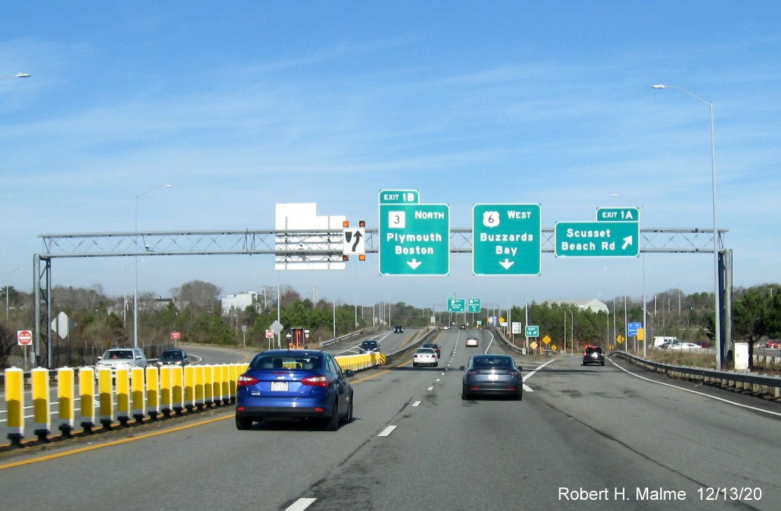 Image of overhead signs at US 6 exit off of MA 3 North in Bourne