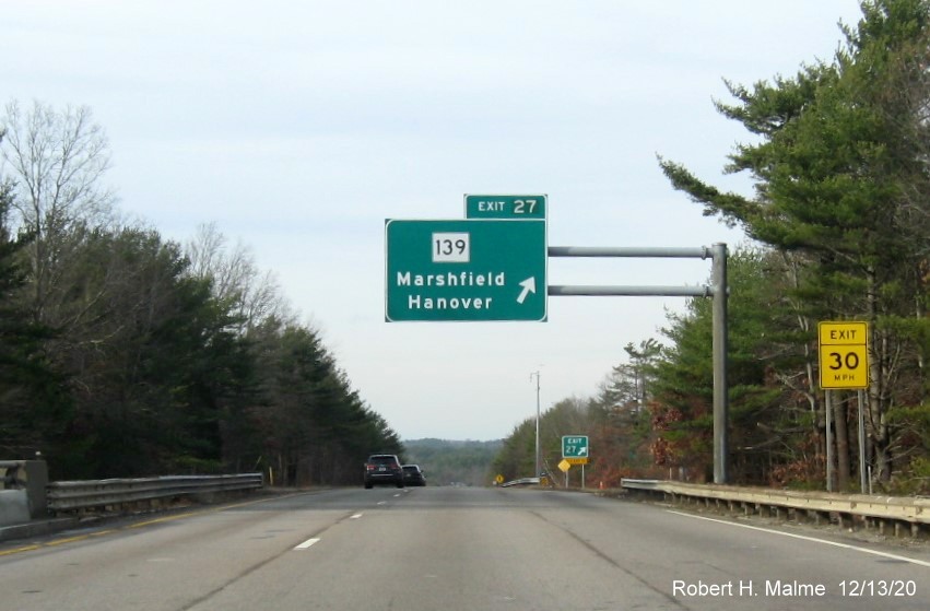Image of overhead ramp sign for MA 139 exit with new milepost based exit number on MA 3 North in Marshfield, December 2020