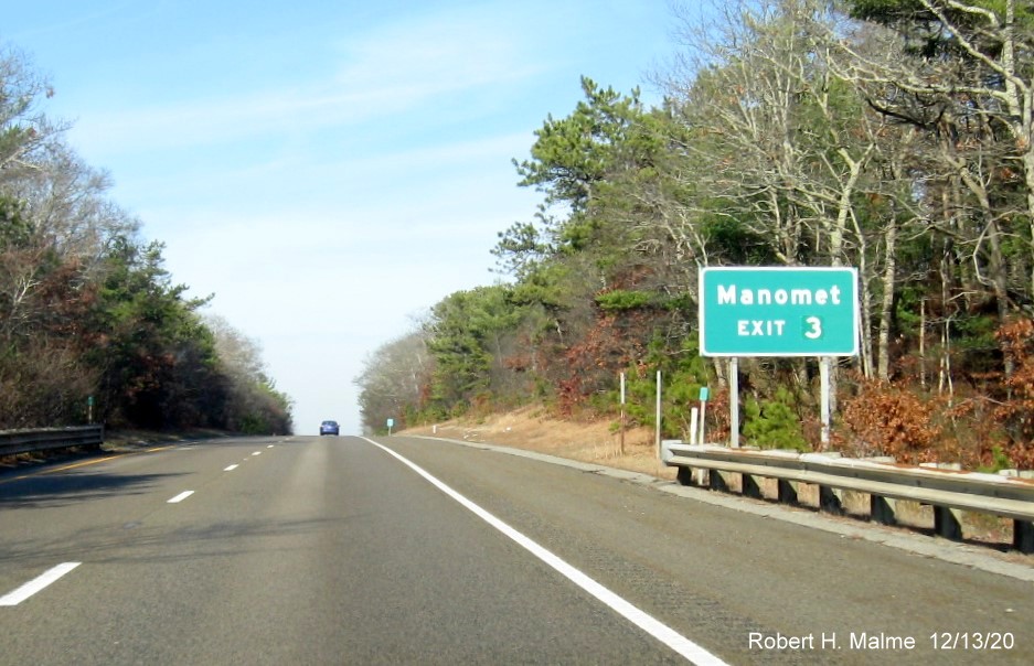 Image of auxiliary sign for MA 3A North exit with new milepost based exit number on MA 3 North in Plymouth