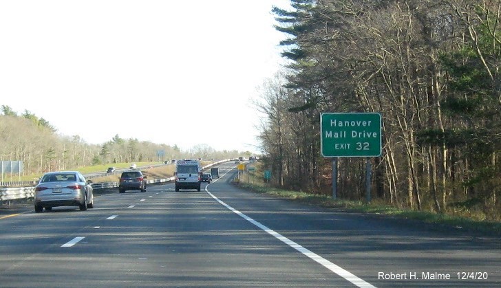 Image of ground mounted auxiliary sign for MA 53 123 exit with new milepost based exit number on MA 3 South in Norwell, December 2020