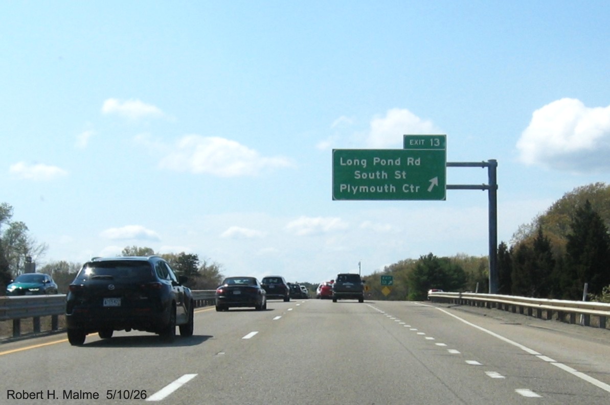 Image of new overhead ramp sign for the Long Pond Road / South Street exit on MA 3 North
	in Plymouth, May 2026