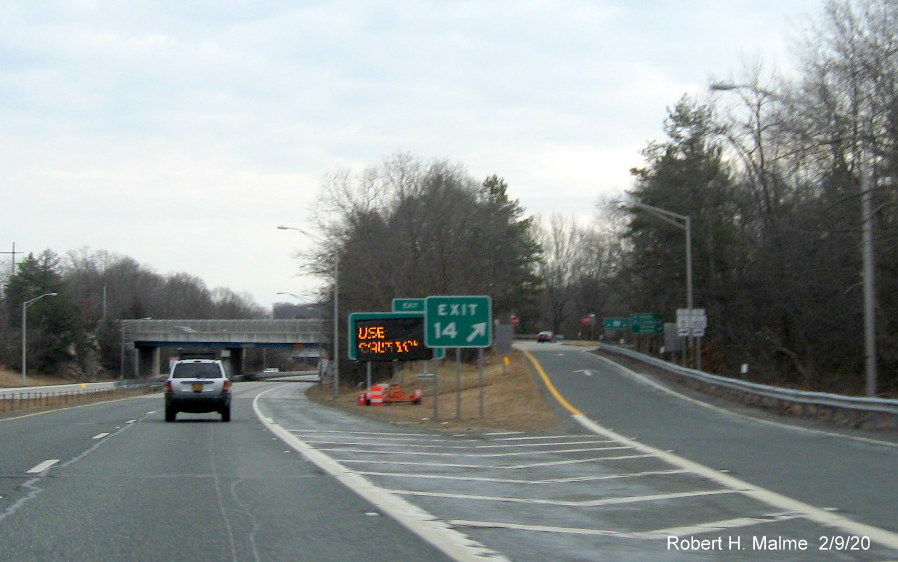 Image of recently placed milepost based number gore sign for RI 146A exit on RI 146 South in North Smithfield