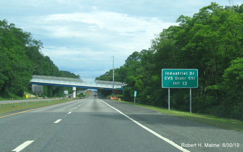 Image of newly placed auxiliary sign for Pound Hill Road exit on RI 146 North in North Smithfield