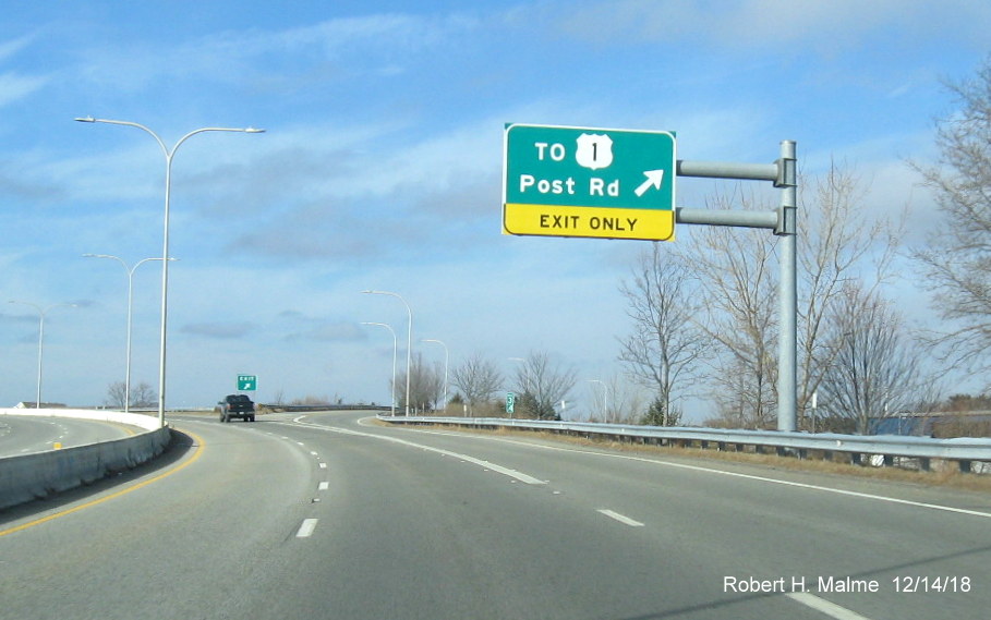 Image of overhead ramp sign for US 1 exit, soon to receive Exit 3 tab, on RI 403 West in East Greenwich