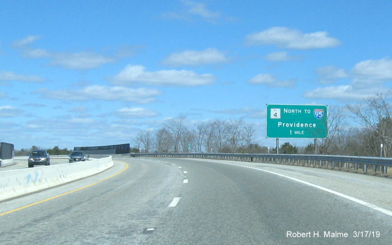 Image of new sign, without exit number for RI 4 exit at end of RI 403 West 