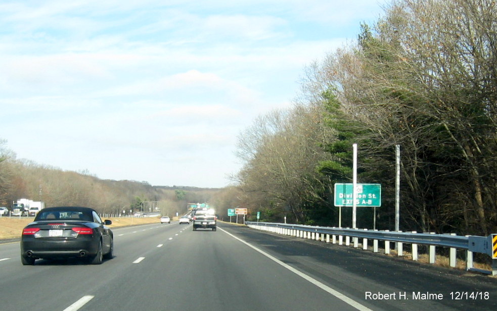 Image of support posts up for future 1/2 mile advance sign with new exit number for RI 401 exit on RI 4 North in East Greenwich