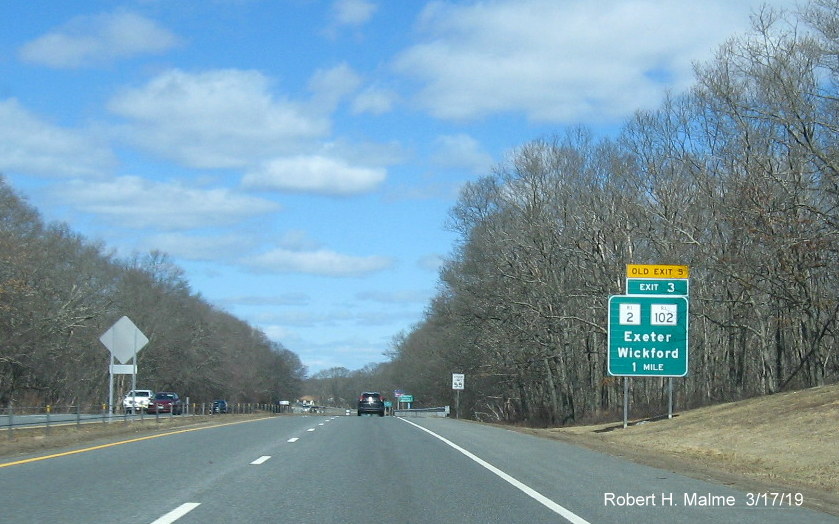 Image of new 1 mile advance sign for RI 2/RI 102 exit on RI 4 North in Exeter