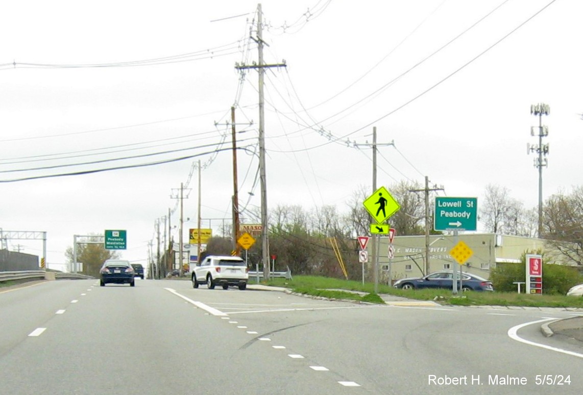 Image of recently placed guide sign at Lowell Street ramp on US 1 North in Peabody, May 2024