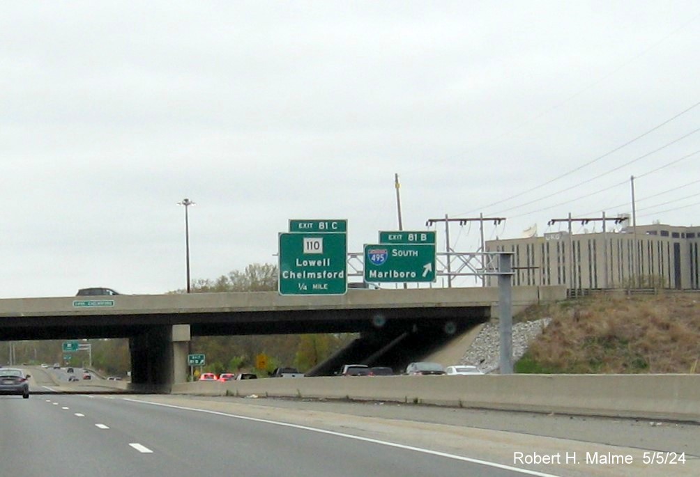 Image of new overhead ramp signage for I-495 South exit along C/D ramp for US 3 in Chelmsford, May 2024