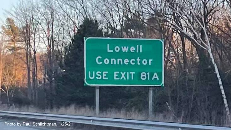Image of auxiliary sign for I-495 North exit with new milepost based exit number on US 3 South in Chelmsford, by Paul Schlictman, January 2021