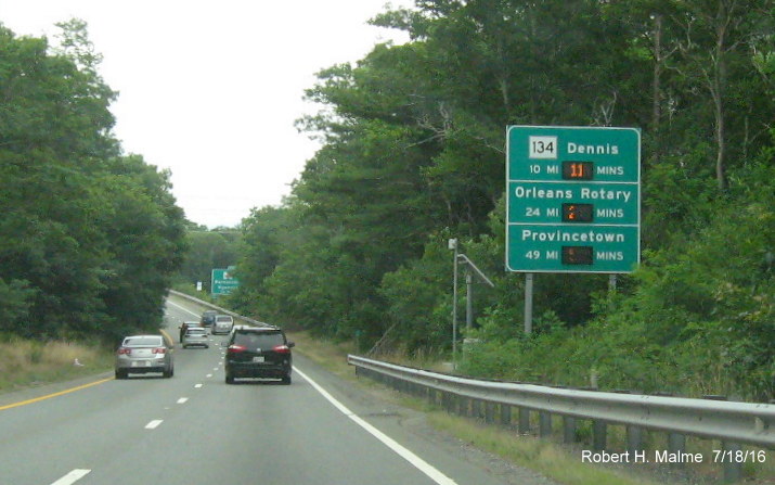 Image of Real Travel Time Sign on US 6 East in Barnstable