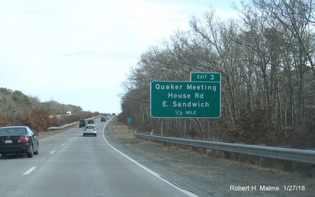 Image of new 1/2 mile advance sign for Quaker Meeting House Rd exit on US 6 East in Sandwich