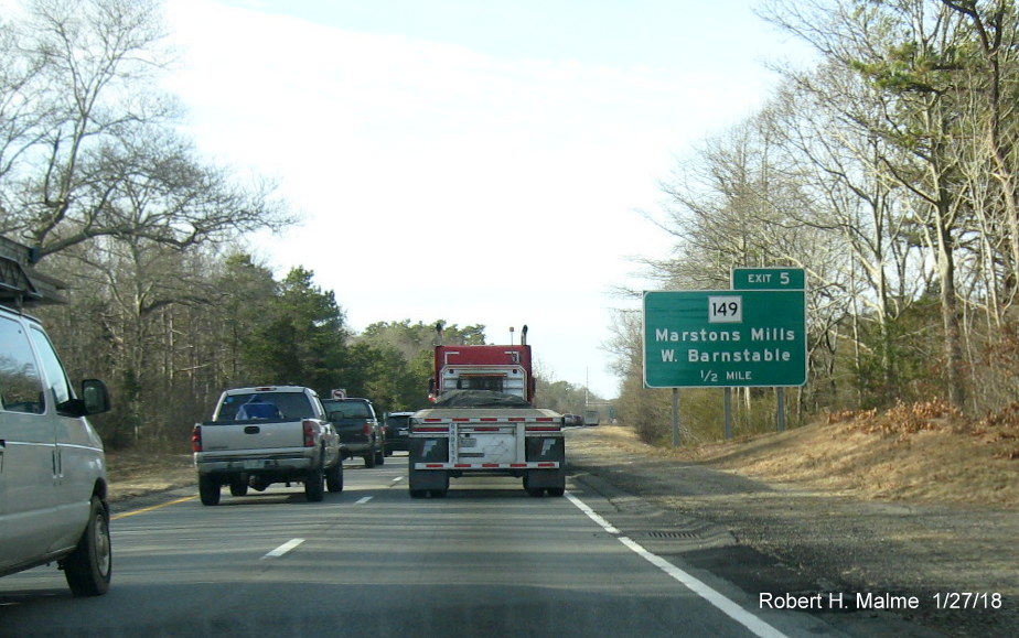 Image of new 1/2 mile advance sign for MA 149 exit on US 6 West in Barnstable