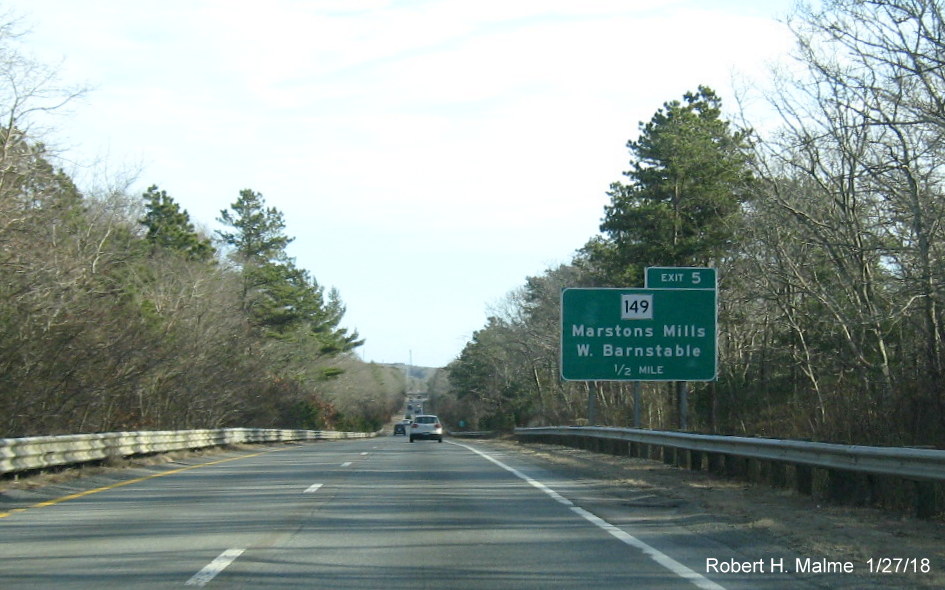 Image of new 1/2 mile advance sign for MA 149 exit on US 6 East in Barnstable