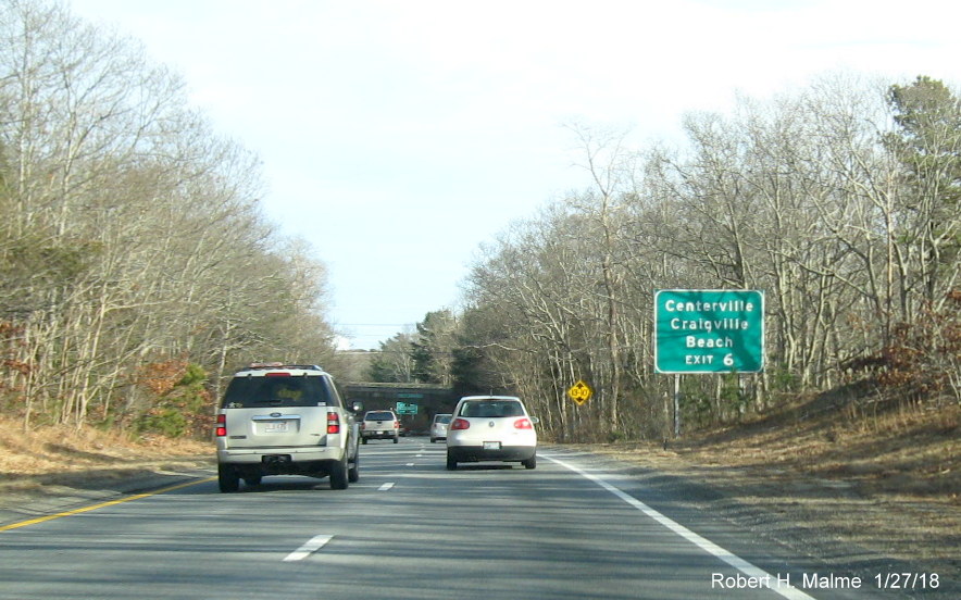 Image of new auxiliary destination sign for MA 132 exit on US 6 East in Barnstable