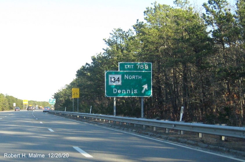 Image of ground mounted ramp sign for MA 134 North exit with new milepost based exit number on US 6 East in Dennis, December 2020