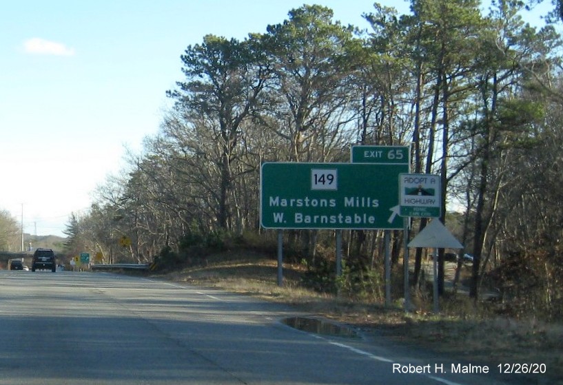 Image of ground mounted ramp sign for MA 149 exit with new milepost based exit number on US 6 East in Barnstable, December 2020
