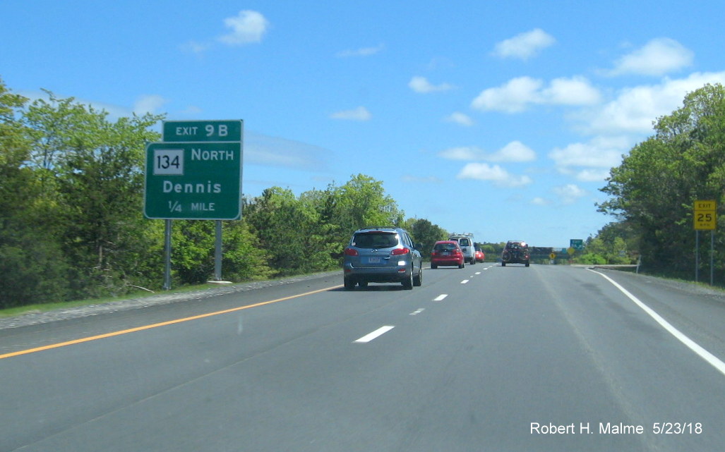 Image of recently placed 1/4 mile advance sign for MA 134 North in Dennis, put up in spring 2018