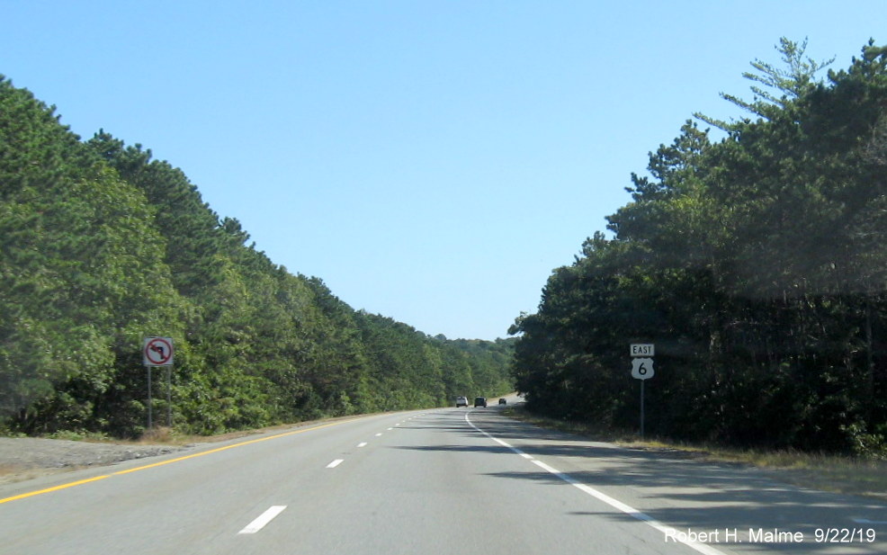 Image of new style East US 6 reassurance marker after MA 132 exit in Barnstable