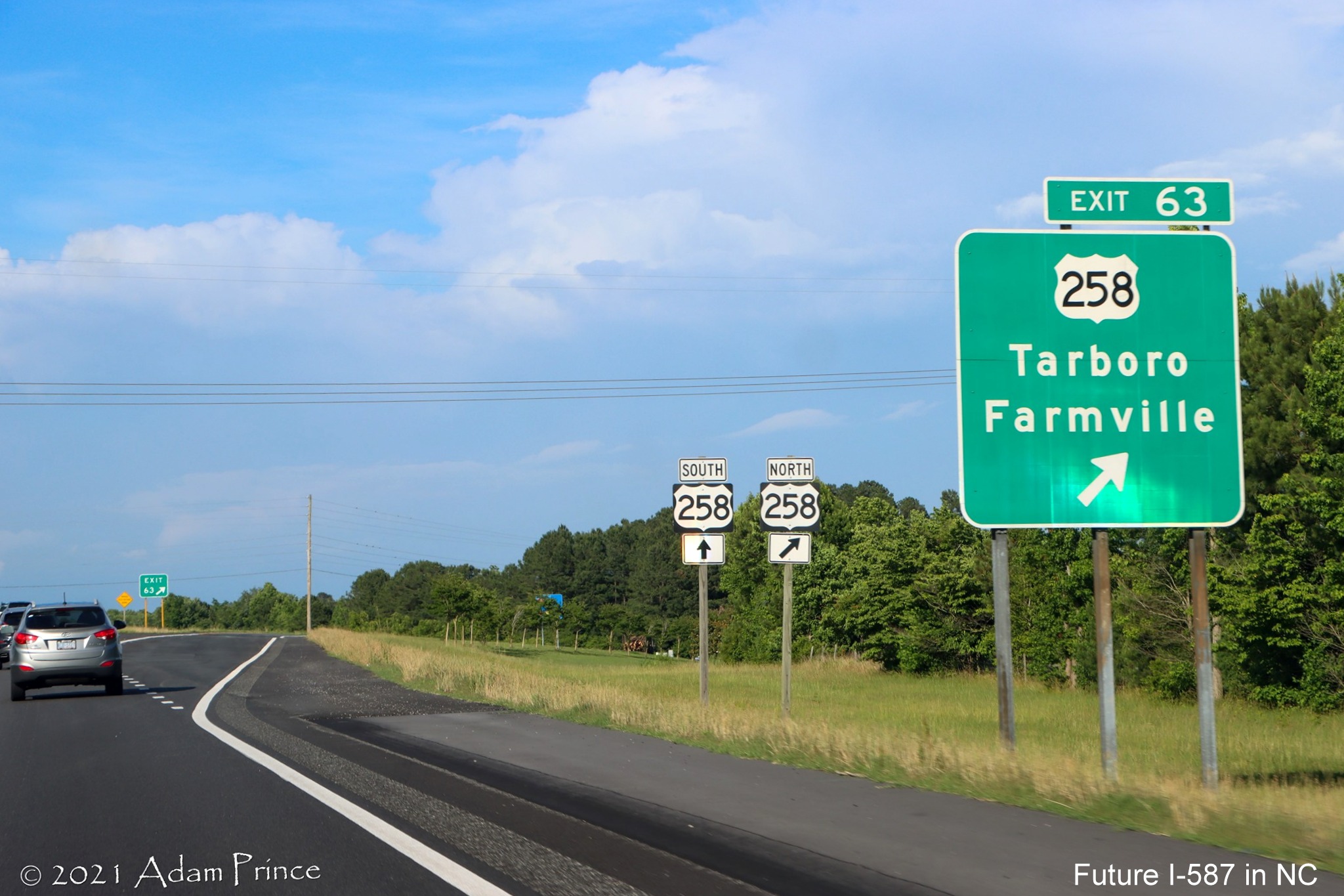 Ground mounted ramp sign for US 258 North exit on US 264 East (Future I-587 South) in Farmville, photo by Adam Prince, June 2021