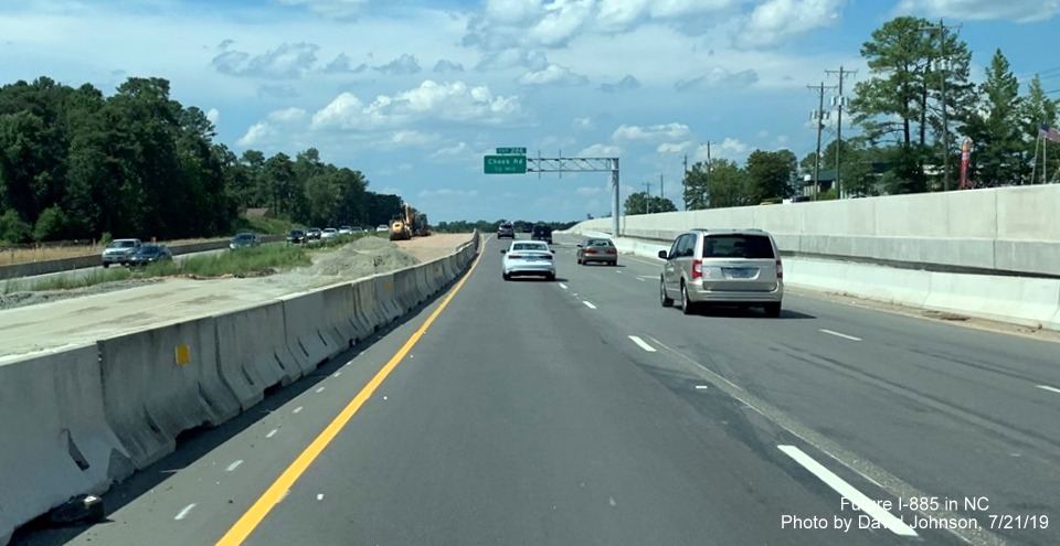 Image of traffic on US 70 West (Future I-885 North) lanes after NC 98/US 70 Business exit in East End Connector Project work zone in Durham, by David Johnson