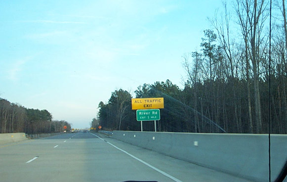 I-295 Fayetteville Outer Loop, River Road exit sign.