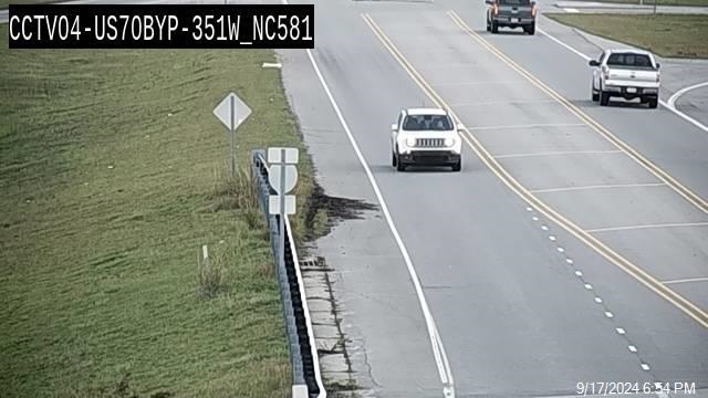 NCDOT traffic camera image of the back of a new West I-42 trailblazer along NC 581 North at Goldsboro Bypass interchange, September 2024