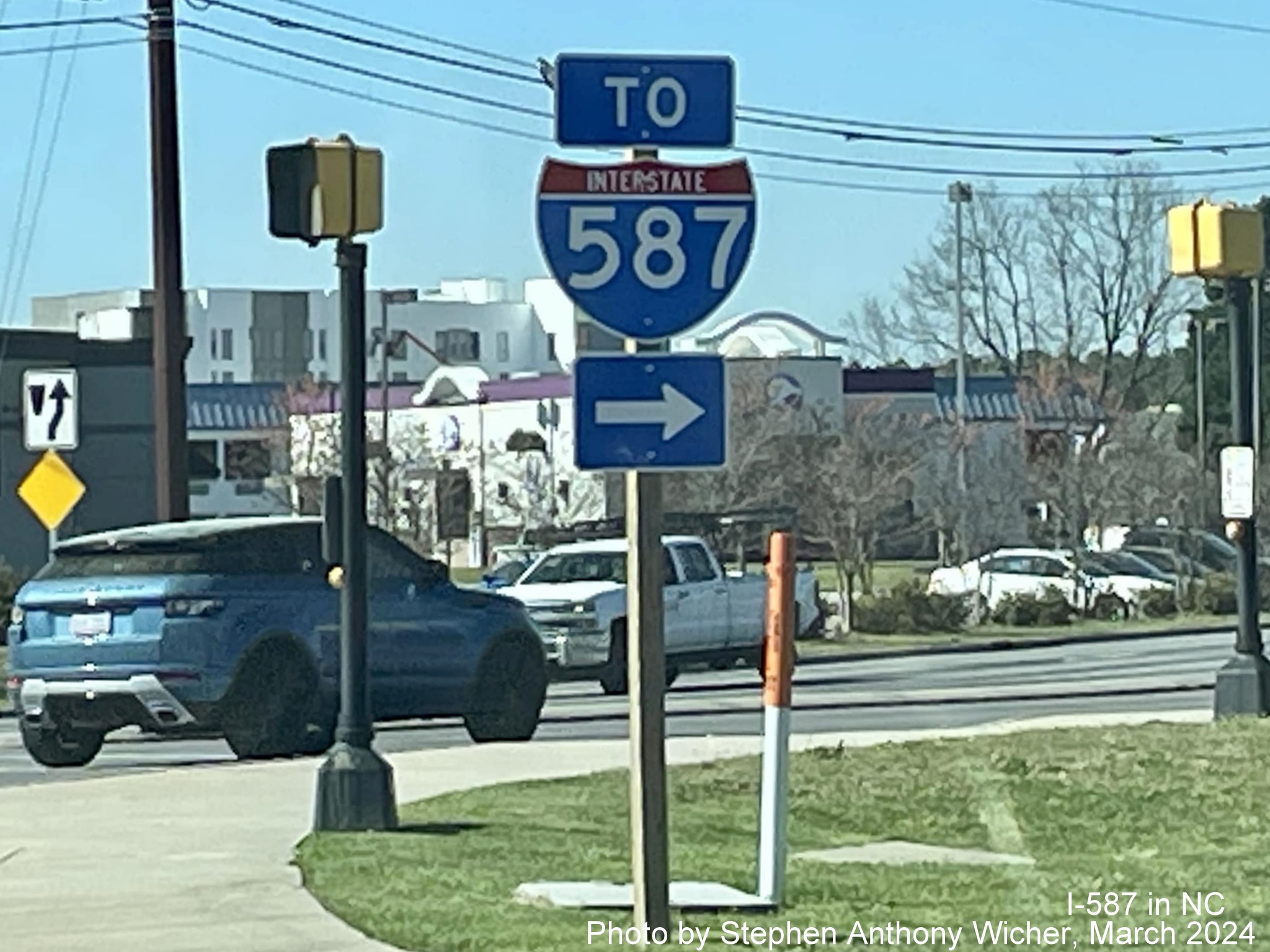 Image of newly placed To I-587 trailblazer in Greenville, photo by Steven Anthony Wicher, March 2024