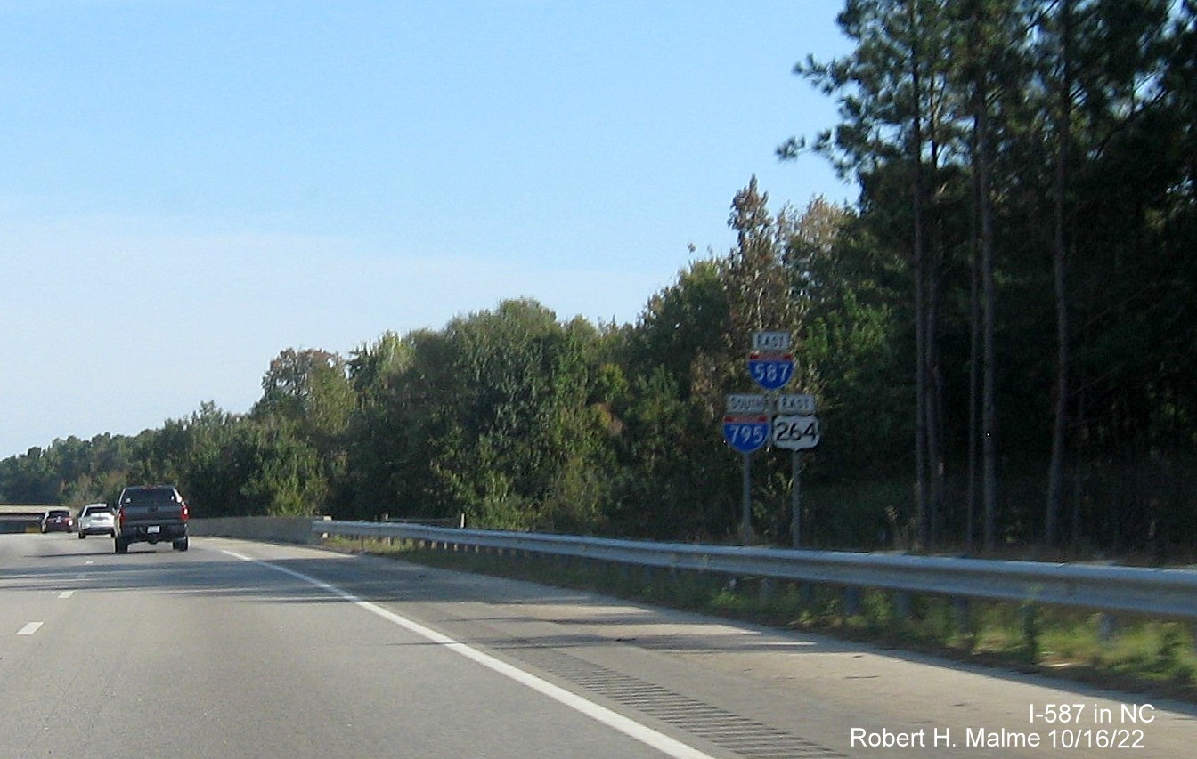 Image of East I-587/South I-795/East US 264 reassurance markers in Wilson, October 2022