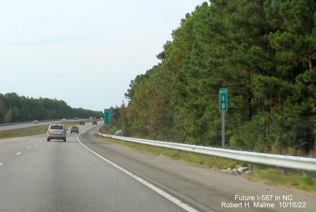 Image of new I-587 Mile 18 post on US 264 West in Wilson, October 2022