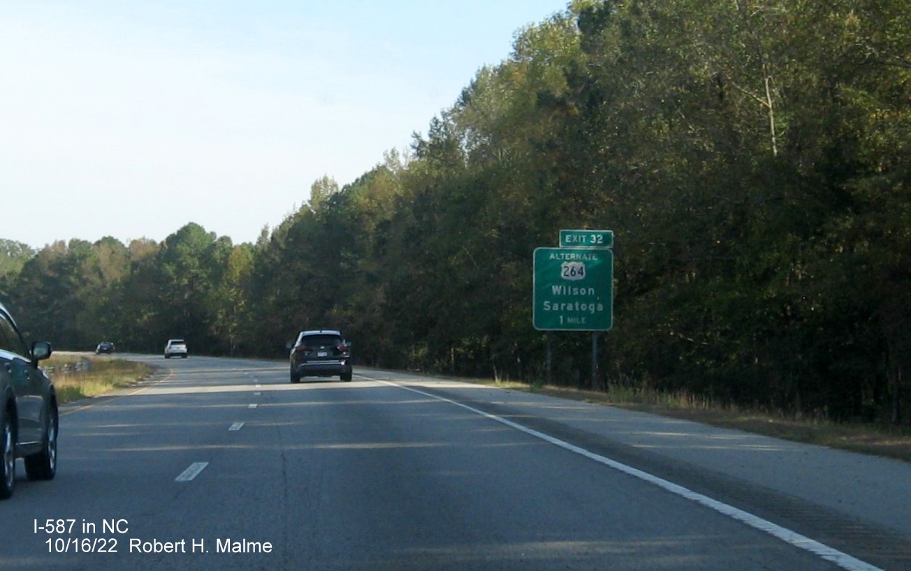 Image of 1 mile advance sign for US 264 East exit, still referring to Alt. US 264, with new I-587 milepost exit number on I-587/US 264 East in Saratoga,  October 2022
